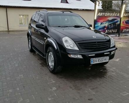 Чорний Cанг Йонг Rexton, об'ємом двигуна 2.7 л та пробігом 400 тис. км за 7300 $, фото 20 на Automoto.ua