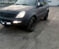 Чорний Cанг Йонг Rexton, об'ємом двигуна 2.7 л та пробігом 271 тис. км за 4100 $, фото 1 на Automoto.ua