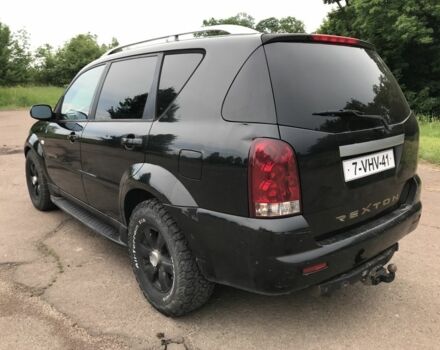 Чорний Cанг Йонг Rexton, об'ємом двигуна 2.7 л та пробігом 253 тис. км за 4999 $, фото 6 на Automoto.ua