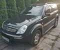Чорний Cанг Йонг Rexton, об'ємом двигуна 3.2 л та пробігом 242 тис. км за 4700 $, фото 1 на Automoto.ua