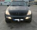 Чорний Cанг Йонг Rexton, об'ємом двигуна 2.7 л та пробігом 271 тис. км за 4100 $, фото 1 на Automoto.ua