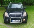 Чорний Cанг Йонг Rexton, об'ємом двигуна 2.7 л та пробігом 195 тис. км за 7900 $, фото 1 на Automoto.ua