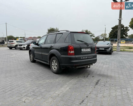 Чорний Cанг Йонг Rexton, об'ємом двигуна 2.7 л та пробігом 314 тис. км за 5900 $, фото 2 на Automoto.ua