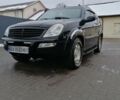 Чорний Cанг Йонг Rexton, об'ємом двигуна 2.7 л та пробігом 400 тис. км за 7300 $, фото 23 на Automoto.ua