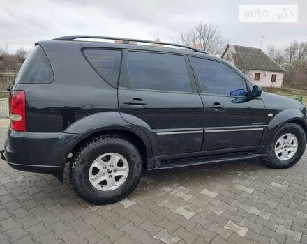 Чорний Cанг Йонг Rexton, об'ємом двигуна 0 л та пробігом 216 тис. км за 7800 $, фото 6 на Automoto.ua