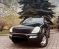 Чорний Cанг Йонг Rexton, об'ємом двигуна 2.7 л та пробігом 300 тис. км за 3500 $, фото 1 на Automoto.ua