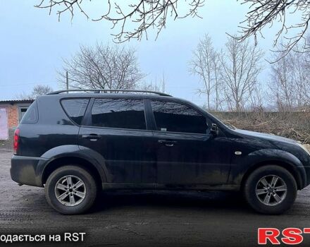 Черный Cанг Йонг Рекстон, объемом двигателя 2.7 л и пробегом 245 тыс. км за 2500 $, фото 7 на Automoto.ua