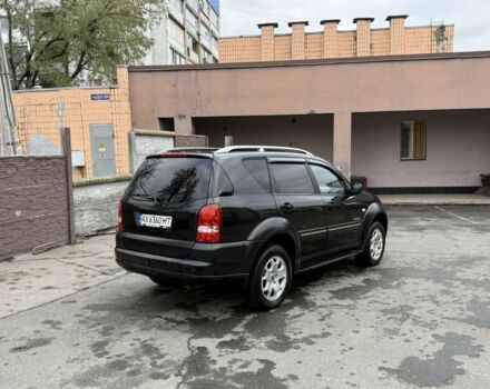 Черный Cанг Йонг Рекстон, объемом двигателя 2.7 л и пробегом 250 тыс. км за 7000 $, фото 6 на Automoto.ua