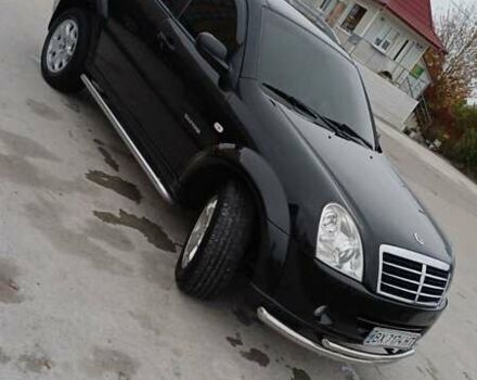 Черный Cанг Йонг Рекстон, объемом двигателя 2.7 л и пробегом 215 тыс. км за 7650 $, фото 4 на Automoto.ua