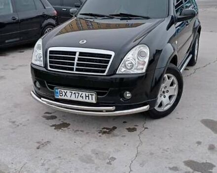 Черный Cанг Йонг Рекстон, объемом двигателя 2.7 л и пробегом 215 тыс. км за 7650 $, фото 13 на Automoto.ua