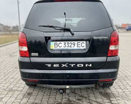 Чорний Cанг Йонг Rexton, об'ємом двигуна 2.69 л та пробігом 234 тис. км за 7150 $, фото 4 на Automoto.ua