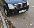 Чорний Cанг Йонг Rexton, об'ємом двигуна 2.7 л та пробігом 398 тис. км за 7500 $, фото 9 на Automoto.ua