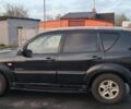 Чорний Cанг Йонг Rexton, об'ємом двигуна 2.7 л та пробігом 300 тис. км за 4150 $, фото 5 на Automoto.ua