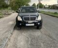 Черный Cанг Йонг Рекстон, объемом двигателя 2.7 л и пробегом 285 тыс. км за 7900 $, фото 1 на Automoto.ua