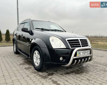 Чорний Cанг Йонг Rexton, об'ємом двигуна 2.69 л та пробігом 234 тис. км за 7150 $, фото 8 на Automoto.ua