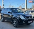 Чорний Cанг Йонг Rexton, об'ємом двигуна 2.7 л та пробігом 280 тис. км за 8290 $, фото 2 на Automoto.ua
