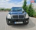 Черный Cанг Йонг Рекстон, объемом двигателя 2.7 л и пробегом 225 тыс. км за 7800 $, фото 1 на Automoto.ua