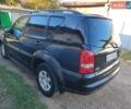 Чорний Cанг Йонг Rexton, об'ємом двигуна 2.7 л та пробігом 302 тис. км за 6300 $, фото 2 на Automoto.ua