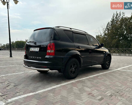 Чорний Cанг Йонг Rexton, об'ємом двигуна 2.7 л та пробігом 179 тис. км за 8100 $, фото 4 на Automoto.ua