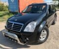 Черный Cанг Йонг Рекстон, объемом двигателя 2.7 л и пробегом 129 тыс. км за 6700 $, фото 1 на Automoto.ua