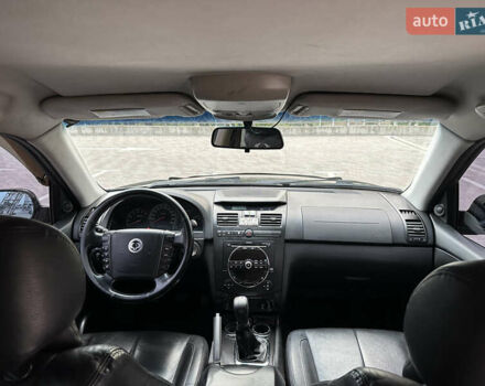 Чорний Cанг Йонг Rexton, об'ємом двигуна 2.7 л та пробігом 179 тис. км за 8100 $, фото 14 на Automoto.ua