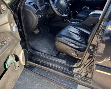 Черный Cанг Йонг Рекстон, объемом двигателя 2.7 л и пробегом 385 тыс. км за 5500 $, фото 12 на Automoto.ua