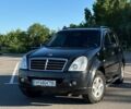 Черный Cанг Йонг Рекстон, объемом двигателя 2.7 л и пробегом 306 тыс. км за 6400 $, фото 1 на Automoto.ua