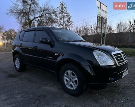 Чорний Cанг Йонг Rexton, об'ємом двигуна 2.7 л та пробігом 312 тис. км за 5950 $, фото 1 на Automoto.ua