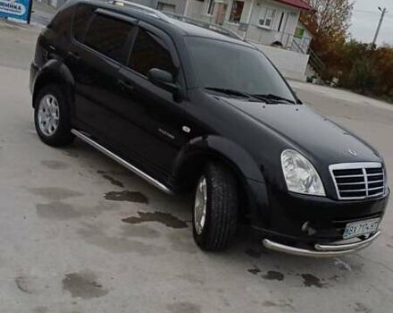 Черный Cанг Йонг Рекстон, объемом двигателя 2.7 л и пробегом 215 тыс. км за 7650 $, фото 2 на Automoto.ua