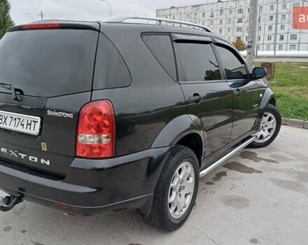 Черный Cанг Йонг Рекстон, объемом двигателя 2.7 л и пробегом 215 тыс. км за 7650 $, фото 1 на Automoto.ua