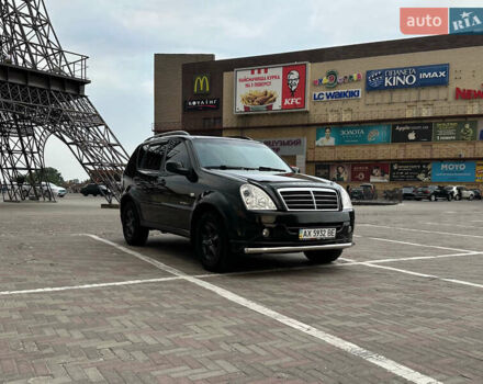 Чорний Cанг Йонг Rexton, об'ємом двигуна 2.7 л та пробігом 179 тис. км за 8100 $, фото 2 на Automoto.ua