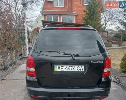 Черный Cанг Йонг Рекстон, объемом двигателя 2.7 л и пробегом 158 тыс. км за 5800 $, фото 1 на Automoto.ua