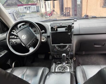 Чорний Cанг Йонг Rexton, об'ємом двигуна 2.7 л та пробігом 38 тис. км за 4300 $, фото 8 на Automoto.ua