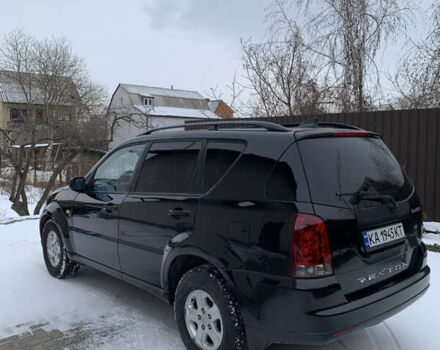 Черный Cанг Йонг Рекстон, объемом двигателя 2.7 л и пробегом 232 тыс. км за 6600 $, фото 3 на Automoto.ua