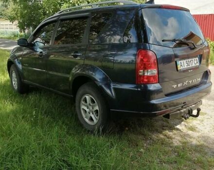 Черный Cанг Йонг Рекстон, объемом двигателя 2.7 л и пробегом 140 тыс. км за 8500 $, фото 4 на Automoto.ua