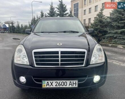 Чорний Cанг Йонг Rexton, об'ємом двигуна 2.7 л та пробігом 188 тис. км за 8650 $, фото 12 на Automoto.ua
