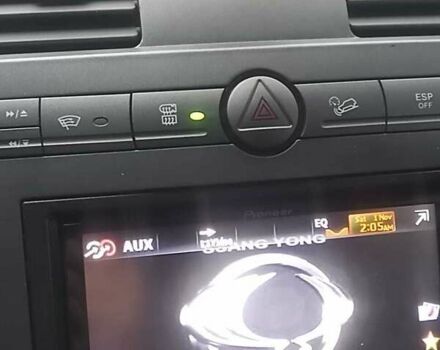 Черный Cанг Йонг Рекстон, объемом двигателя 2.7 л и пробегом 99 тыс. км за 10700 $, фото 5 на Automoto.ua