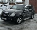 Черный Cанг Йонг Рекстон, объемом двигателя 2.7 л и пробегом 232 тыс. км за 7500 $, фото 1 на Automoto.ua