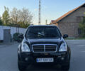 Чорний Cанг Йонг Rexton, об'ємом двигуна 2.7 л та пробігом 215 тис. км за 8500 $, фото 1 на Automoto.ua