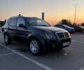 Чорний Cанг Йонг Rexton, об'ємом двигуна 2.7 л та пробігом 328 тис. км за 5500 $, фото 8 на Automoto.ua