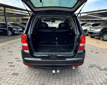 Чорний Cанг Йонг Rexton, об'ємом двигуна 2.7 л та пробігом 214 тис. км за 9200 $, фото 8 на Automoto.ua
