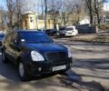 Чорний Cанг Йонг Rexton, об'ємом двигуна 2.7 л та пробігом 200 тис. км за 7500 $, фото 1 на Automoto.ua