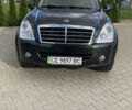 Чорний Cанг Йонг Rexton, об'ємом двигуна 2.7 л та пробігом 159 тис. км за 8900 $, фото 1 на Automoto.ua
