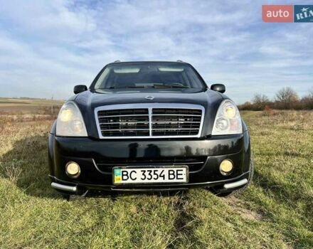 Черный Cанг Йонг Рекстон, объемом двигателя 2.7 л и пробегом 246 тыс. км за 6600 $, фото 15 на Automoto.ua