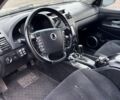 Чорний Cанг Йонг Rexton, об'ємом двигуна 2.7 л та пробігом 328 тис. км за 5500 $, фото 6 на Automoto.ua