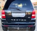 Чорний Cанг Йонг Rexton, об'ємом двигуна 2.7 л та пробігом 130 тис. км за 7799 $, фото 3 на Automoto.ua