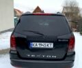 Черный Cанг Йонг Рекстон, объемом двигателя 2.7 л и пробегом 232 тыс. км за 6500 $, фото 4 на Automoto.ua