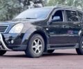 Чорний Cанг Йонг Rexton, об'ємом двигуна 2.7 л та пробігом 260 тис. км за 7600 $, фото 3 на Automoto.ua