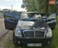 Чорний Cанг Йонг Rexton, об'ємом двигуна 2.7 л та пробігом 140 тис. км за 8500 $, фото 11 на Automoto.ua