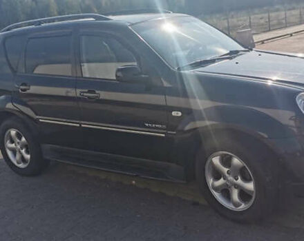 Чорний Cанг Йонг Rexton, об'ємом двигуна 2.7 л та пробігом 211 тис. км за 10700 $, фото 4 на Automoto.ua